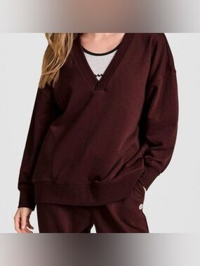 VGUC Champion French Terry Deep V-neck, Maroon, XXL